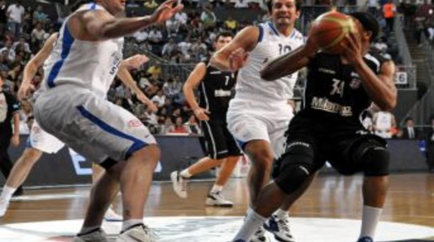 Anadolu Efes: 84 - Beşiktaş Milangaz: 82