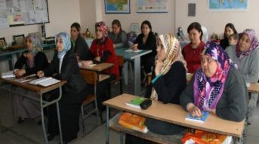 Aydın&rsquo;ın &Ouml;rnek Annelei T&uuml;rkiye Birincisi Oldu