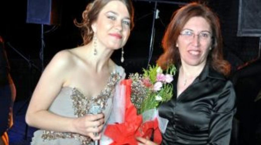 &Ouml;zel Kardelen Koleji&rsquo;nden Muhteşem Final