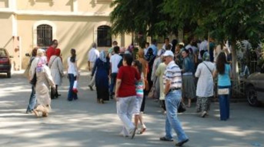 Kocaeli&rsquo;nde 27 Bin 900 &Ouml;ğrenci Sbs&rsquo;ye Girdi