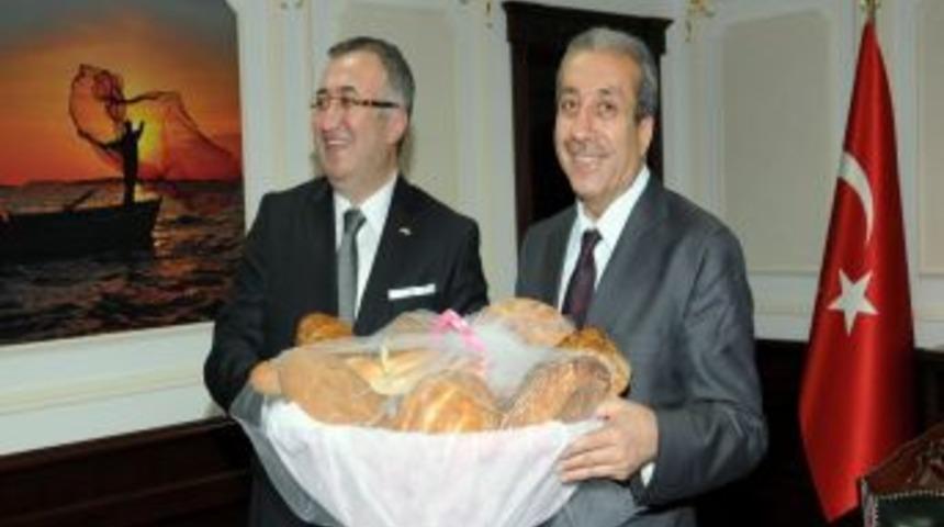 Fırıncılardan Bakan Eker'e Teşekk&uuml;r Ziyareti