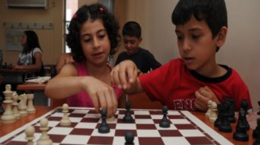ASMEK'in &Ouml;ğrenciler I&ccedil;in Yaz Kurs Kayıtları 10 Haziran'da Başlıyor
