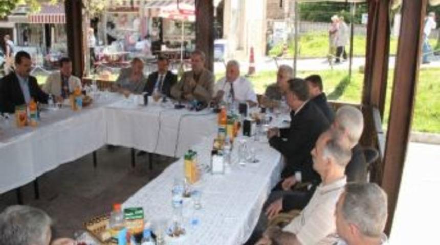 Kapalı &Ccedil;arşı'nın 26 Yıllık Klima Hasreti Sona Erdi