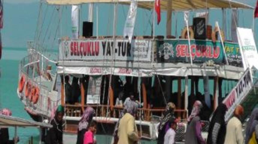 Yetimlere G&ouml;l Gezisi