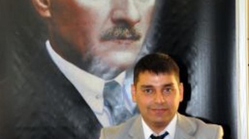 Şair Kumtepe'den İmza G&uuml;n&uuml;