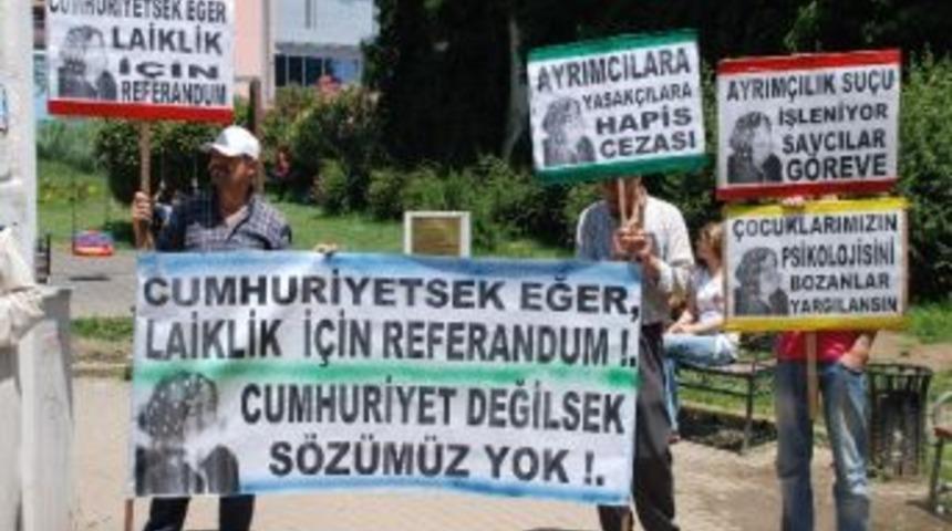 Adana&rsquo;daki Baş&ouml;rt&uuml;s&uuml; Olayı Kocaeli&rsquo;nde Kınandı