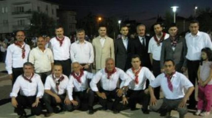 Sarunhanlı'da Halk Oyunları Şenliği