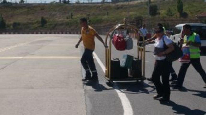 Madonna İstanbul&rsquo;dan Ayrıldı