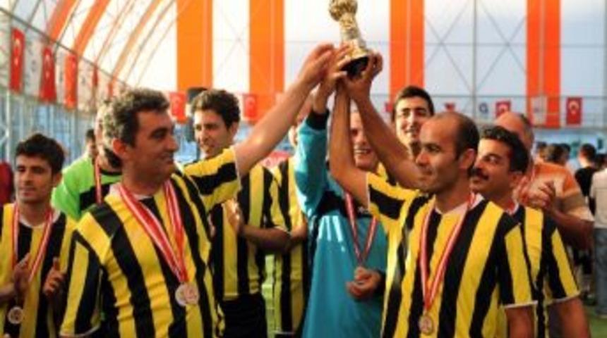 Şampiyon Asat Saha Birimleri Oldu