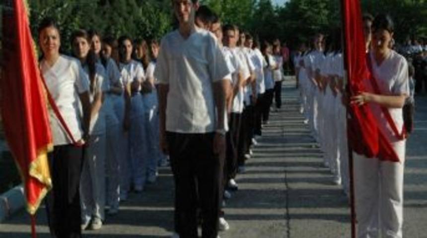 Geleceğin Sağlık&ccedil;ıları Mezun Oldu