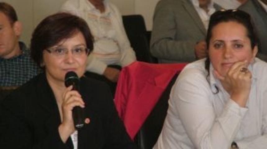 Meclis &Uuml;yelerinden Başkan Baysan`a Soru Yağmuru