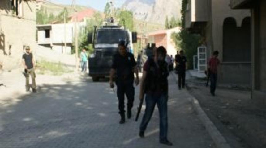 Hakkari&rsquo;de Olaylar &Ccedil;ıktı