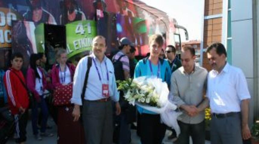 Olimpiyat &Ccedil;ocukları, Sakarya'da