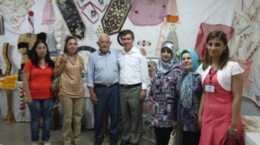Ehem'de Kursları Tamamladılar H&uuml;nerlerini Sergilediler