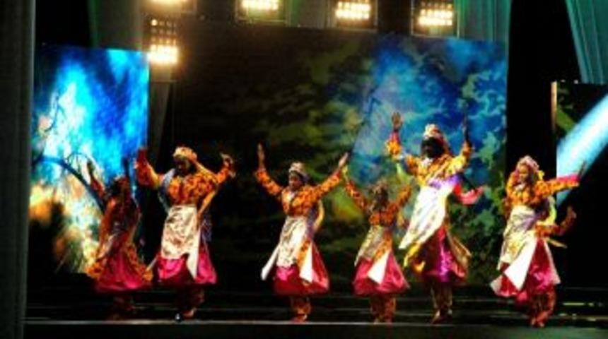 10. Uluslararası T&uuml;rk&ccedil;e Olimpiyatları Adana Etkinliği