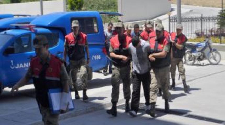 Hatay'da 5 Kişi Cinsel Istismar Iddiasıyla G&ouml;zaltına Alındı