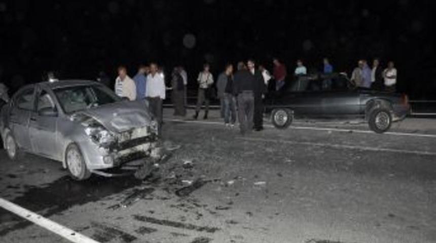 Amasya'da Trafik Kazası: 8 Yaralı