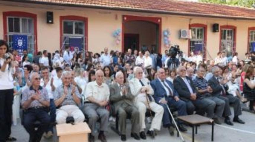 Bursa Ticaret Meslek Lisesi&rsquo;nin 70 Yıllık Birikimi Bursa Belgeliğinde