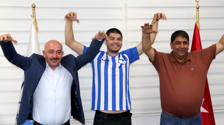 Arsen Khubulov, Büyükşehir Belediye Erzurumspor'da