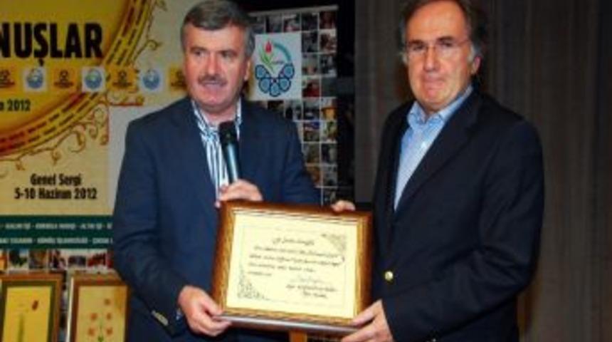 Altın Dokunuşlar Sergisi &Uuml;nl&uuml; İsimleri Ağırladı