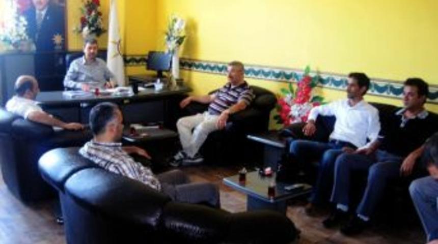 Baro&rsquo;dan Ak Parti Merkez İl&ccedil;e Başkanlığına Ziyaret