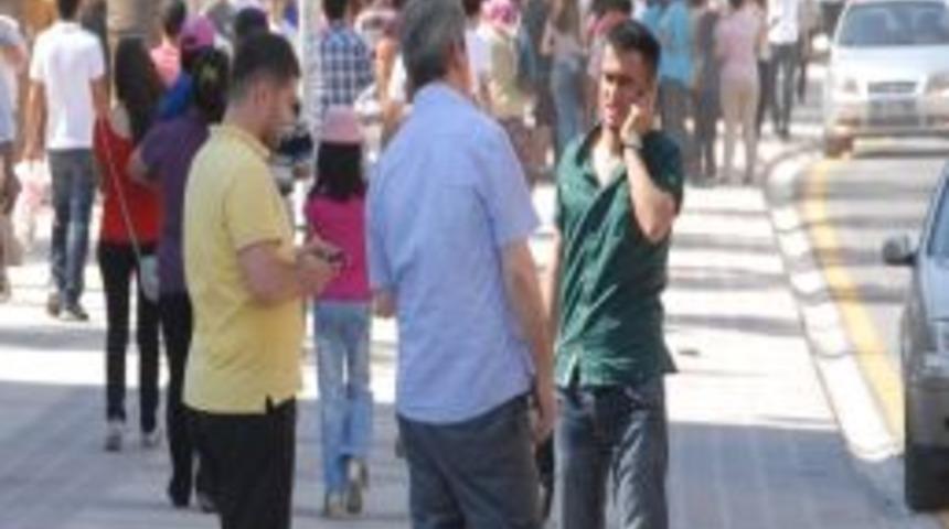 Deprem Denizli&rsquo;de Paniğe Sebep Oldu