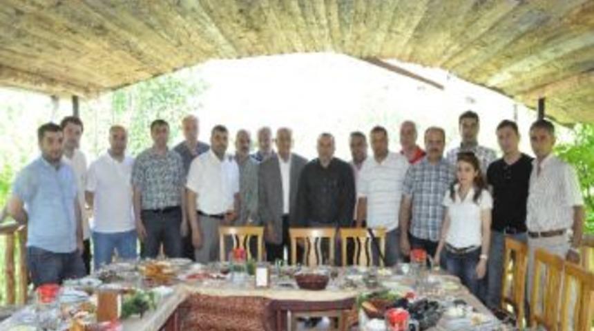 Malatyaspor Yazarları Derneği &Uuml;yeleri Kahvaltıda Buluştu