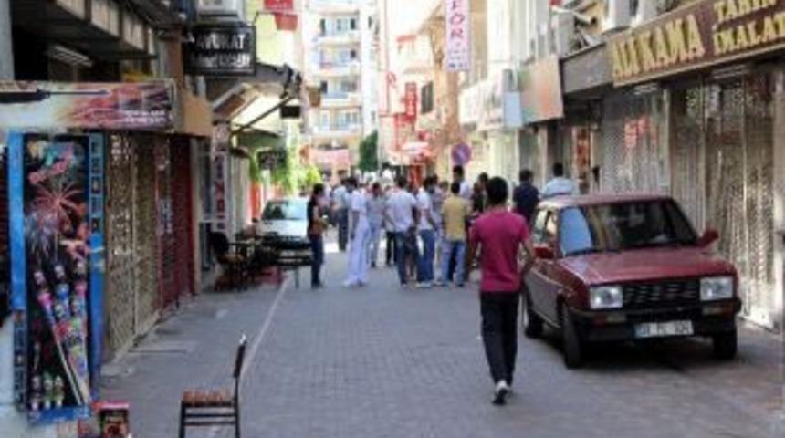 6.0 Şiddetindeki Deprem Korkuttu