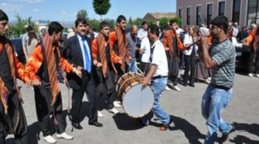 'Barışın Adımları' Projesinin Ilk Adımı Bing&ouml;l&rsquo;de Atıldı