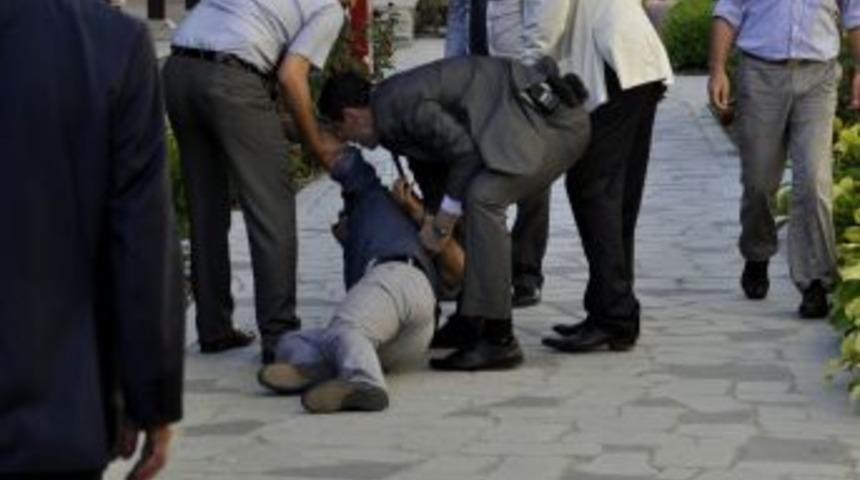 Bakan Bayraktar&rsquo;a &lsquo;kentsel D&ouml;n&uuml;ş&uuml;m&rsquo; Protestosu