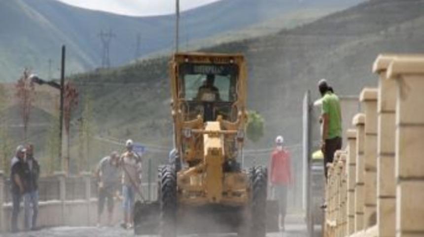 Akşemsettin Caddasinde Asfalt &Ccedil;alışması Yapıldı