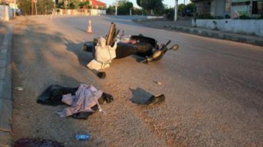 Motosiklet Duvara &Ccedil;arptı: 1 Yaralı