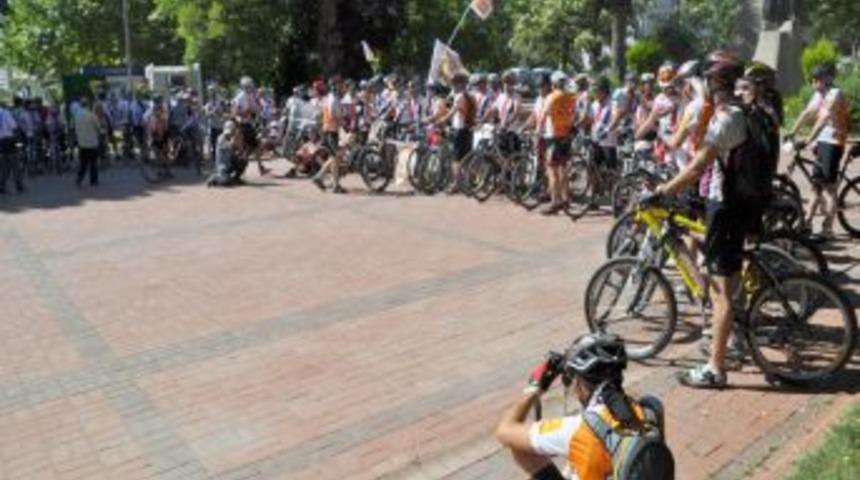 Pedallar Bir Asırlık Macera I&ccedil;in D&ouml;nd&uuml;