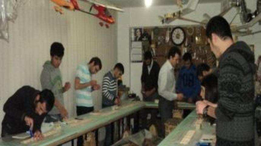 Giresun'da Model U&ccedil;ak Kursu