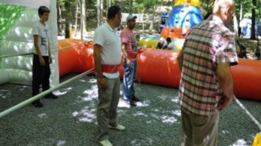 Medya &Ccedil;alışanları Piknikte Bir Araya Geldi