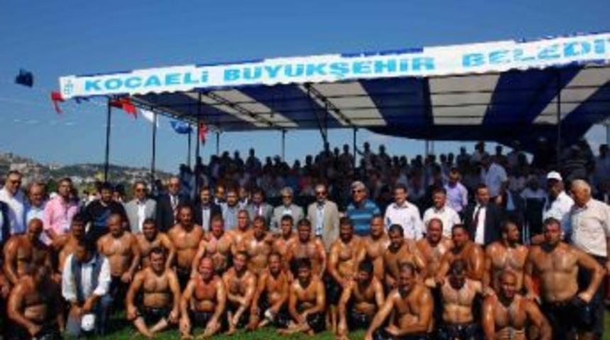 Sekapark Yağlı G&uuml;reşleri&rsquo;nde Başpehlivan Değişmedi