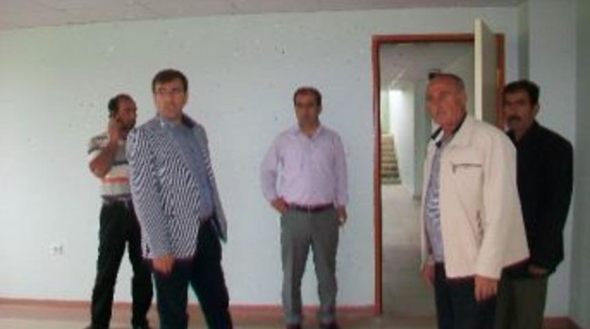 Aziziye Spor Salonu Sporculara Ve Halka Kapılarını A&ccedil;tı