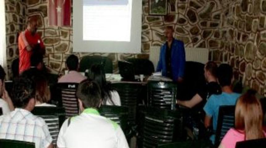 Kickboks Aday Hakem Kursu Sona Erdi