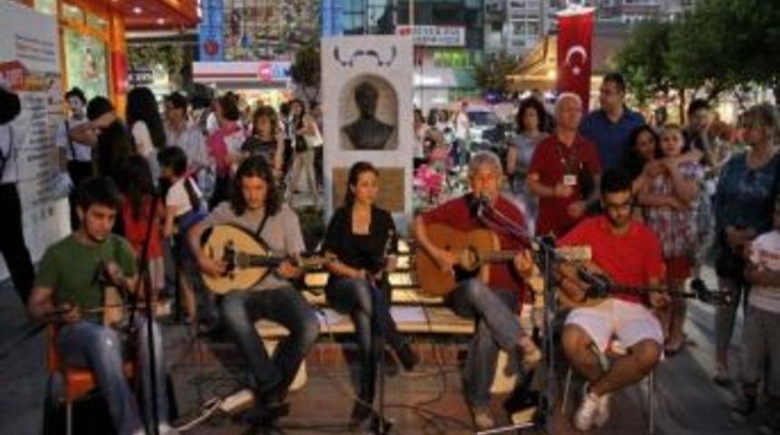 &lsquo;izmir Sanat Ve K&uuml;lt&uuml;r Projesi&rsquo; Medeniyetleri Buluşturdu