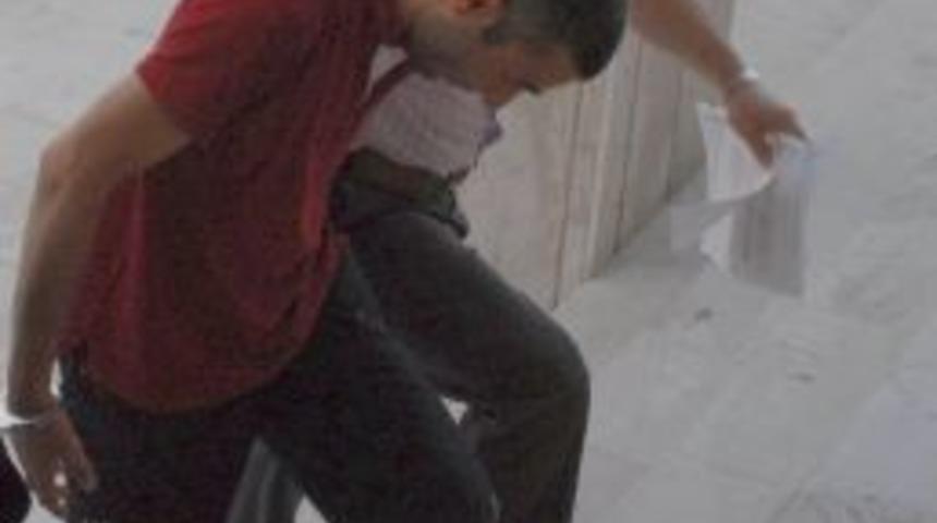 Hakkında Hapis Cezası Bulunan Gen&ccedil; Tutuklandı