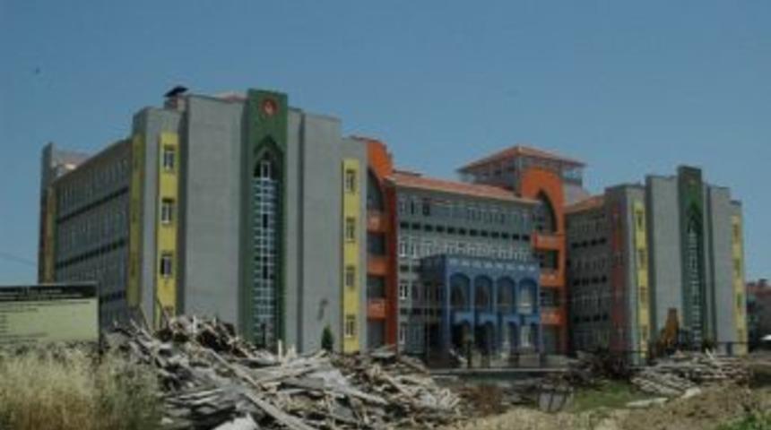 &Ccedil;orlu`da İmam Hatip Orta Okulu A&ccedil;ılacak