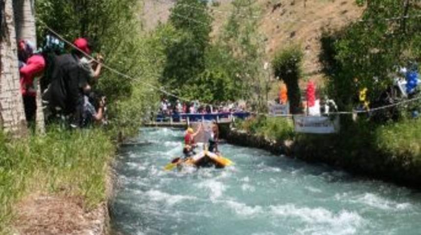 3. Bah&ccedil;esaray Faki Teyran K&uuml;lt&uuml;r Festivali Başladı