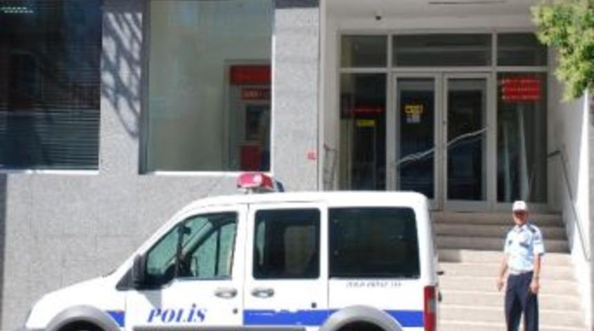 Atm&rsquo;ye Kopyalama Cihazı Yerleştirdiler