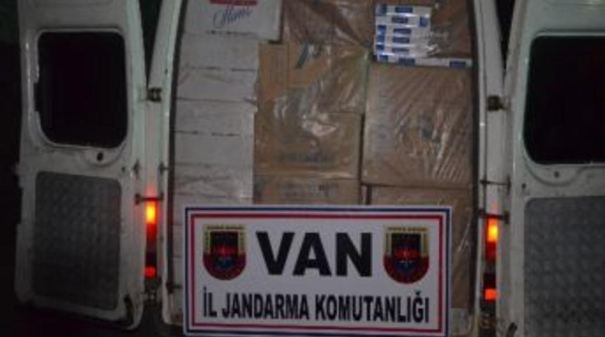 Başkale 19 Bin 750 Paket Ka&ccedil;ak Sigara Ele Ge&ccedil;irildi