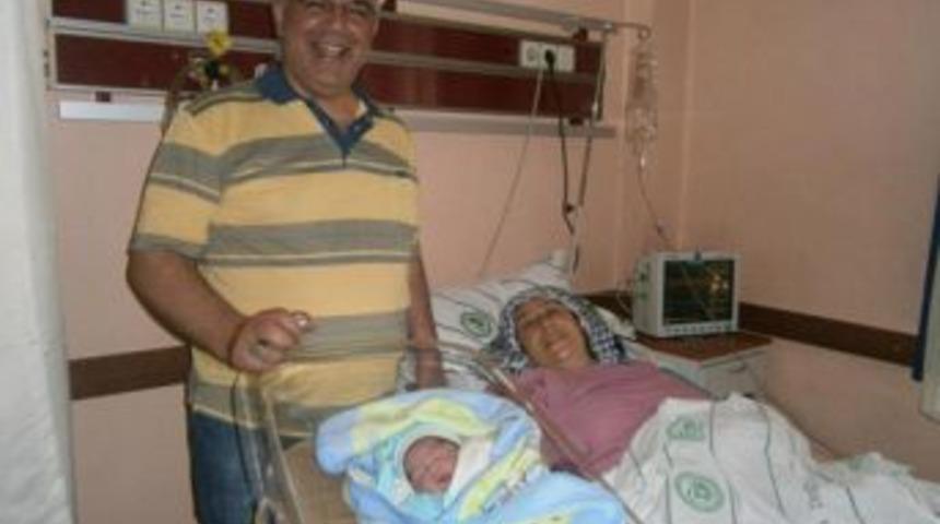 Uysal Balcı d&uuml;nyaya geldi