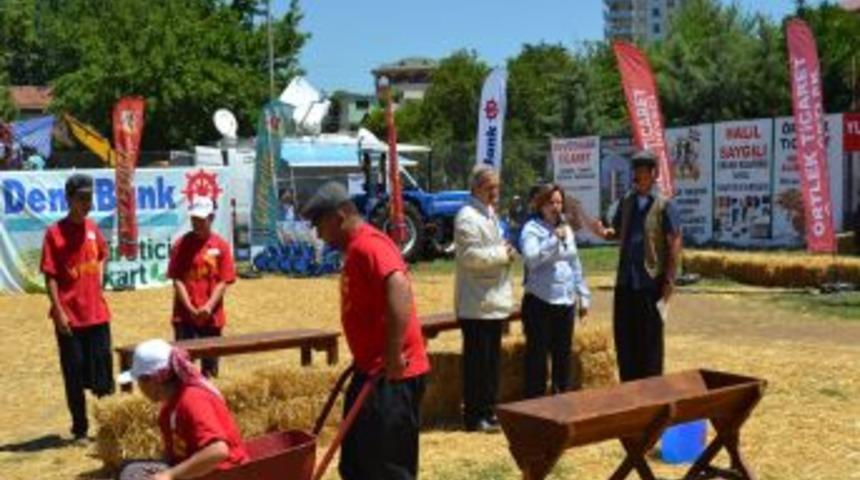 Kozanlı &Ccedil;if&ccedil;i, TRT Anadolu&rsquo;dan Trakt&ouml;r Kazandı