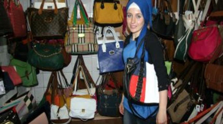 Yaz Aylarının G&ouml;zdesi Renkli &Ccedil;antalar