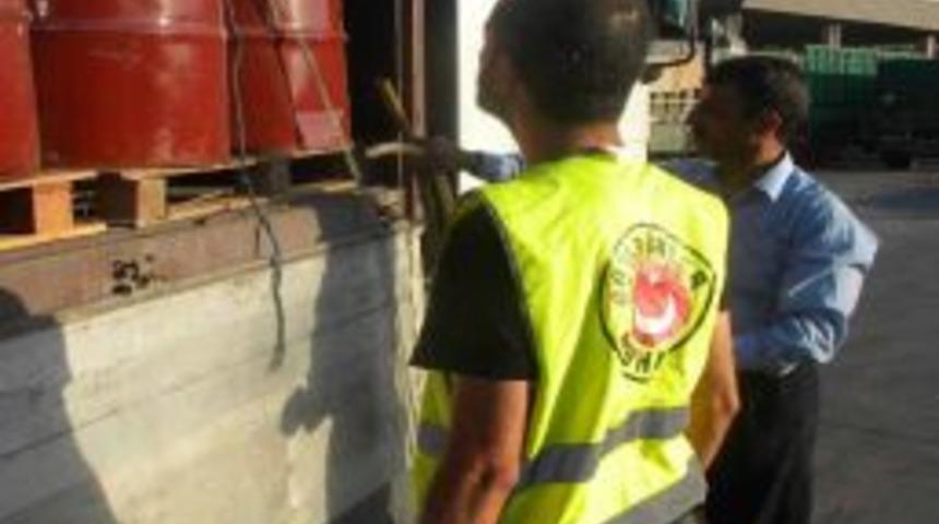 İskenderun'da 115 Bin Litre Ka&ccedil;ak Makine Yağı Ele Ge&ccedil;irildi