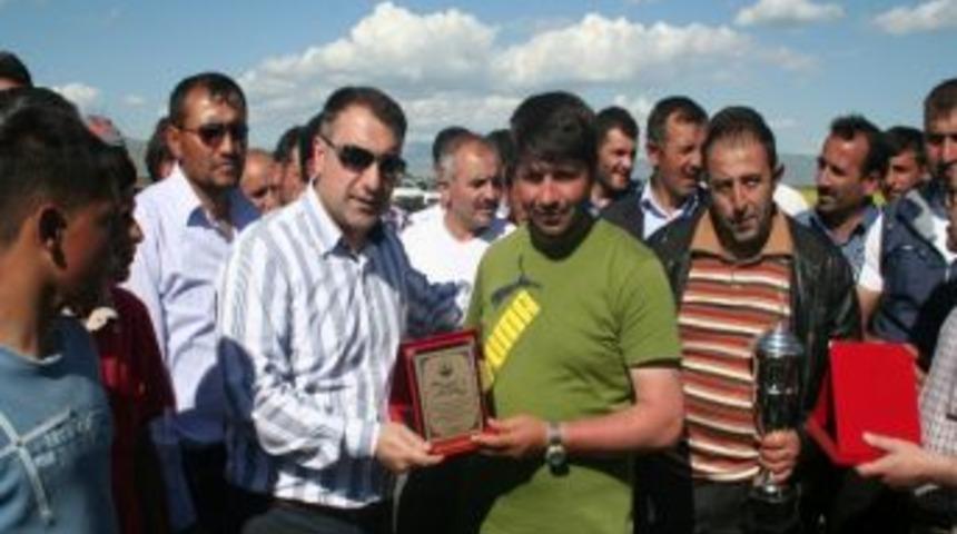 Aziziye&rsquo;de Futbol Turnuvası