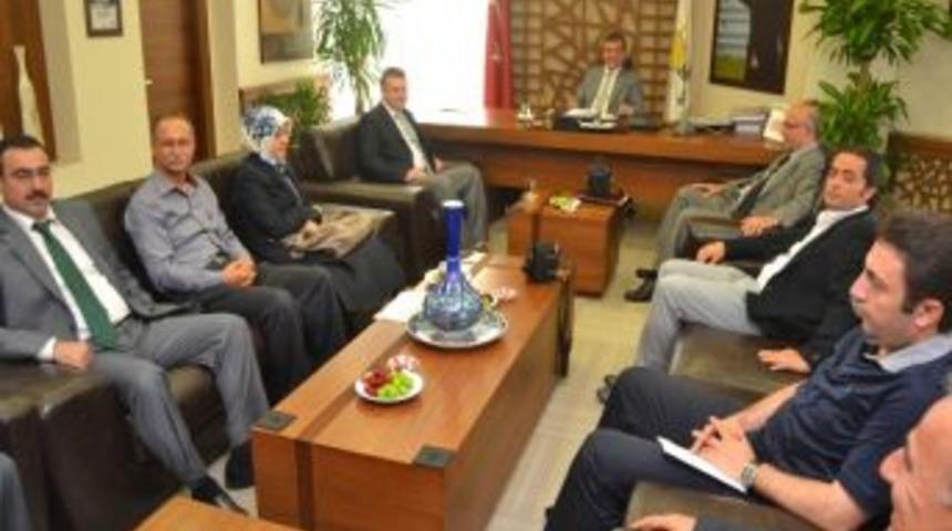 Ak Parti Bursa İl Başkanlığı Kentsel D&ouml;n&uuml;ş&uuml;m İzleme Komisyonu &Ccedil;alışmalarına Başladı